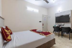 Hotel metro grand