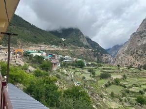 Nanda Devi Home Stay Sari Chopta