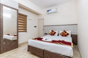 Hotel metro grand
