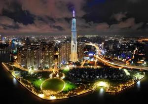 The Suite Landmark Luxury Aparrtment