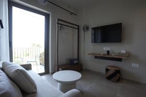 Phi Aegina