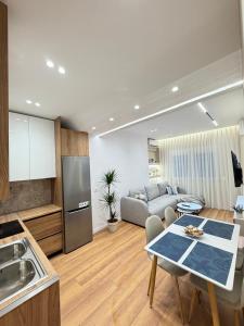 Leti Apartment Rruga Hoxha Tahsim 1