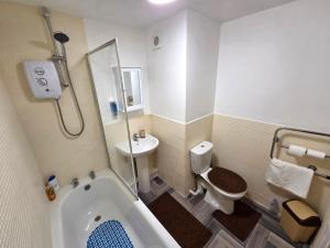 A Modern 2 Double bed rooms Apartment in Salford!