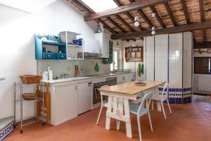 Cheerful 3 BR Flat In Piazza Santo Spirito
