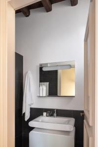 Nerones Apartments