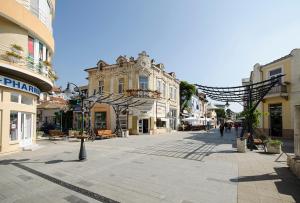 Burgas Breeze