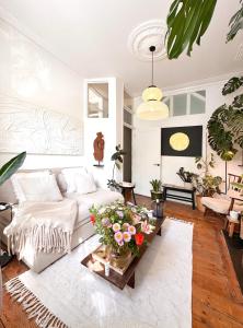 Charming and cozy London home