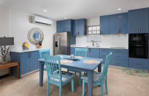 Wonderful 1-bed condo, 2min walk to beach & more