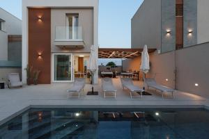 Twin villas, Marzamemi