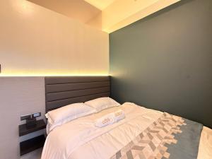 1621 Deluxe Studio Suite at SunnyPlace Residences