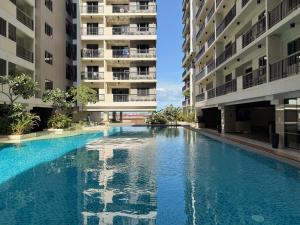 1621 Deluxe Studio Suite at SunnyPlace Residences
