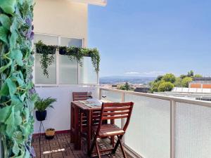 Cozy apartment with spacious terrace and wide view