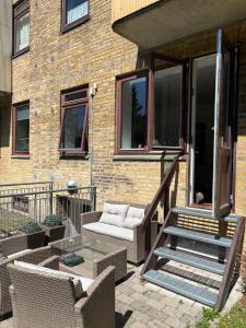 Cozy flat Close to the City, Terrace &Free Parking