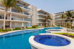 Luxury Apartment in Acapulco Diamante with Beach Club & Premium Amenities