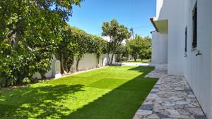 #391 Charming Villa Share Pool & Garden