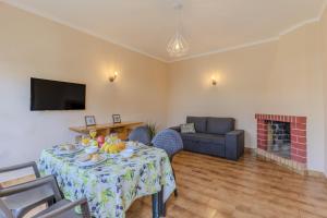 #391 Charming Villa Share Pool & Garden