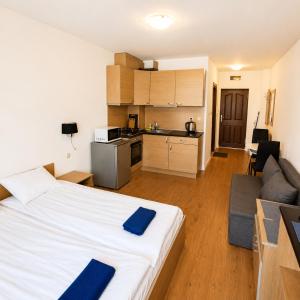 Panorama Bay 2 - Apartments by the beach