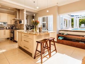 Eleventh Heaven Kingswood Golf Estate