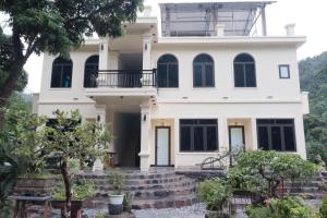 Cat Ba Valley Luxe Retreat