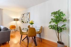 Flat with cozy balcony in the heart of city center
