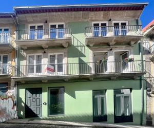 Apt few steps to Douro River w. AC and balcony