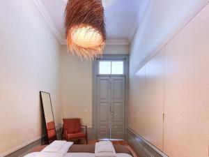 Stunning flat with private balcony in city center