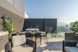 HOM I AltoLasCondes I Parking I Terraza I Jacuzzi