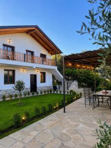 Villa Monte Shpirag