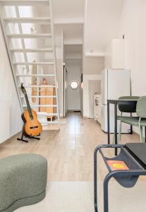 Loft lumineux au pied du Métro pour Paris