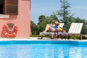 Penelope Villas - 萨米