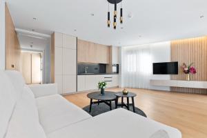 VELIERO Residence by Bracera