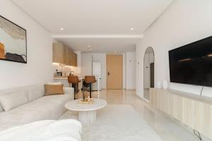 Luxury Apartment in Casa Finance City l Parking