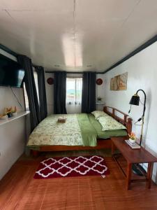 The Attic Coron, Palawan