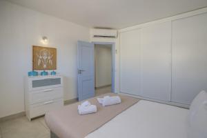 #412 Poolside Stay 1BR Near Oura & Beaches
