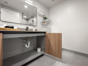 First 2202 Stylish Miami City Residence