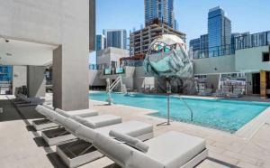 E4010B Cozy South View Hotel Style Studio in Downtown Miami