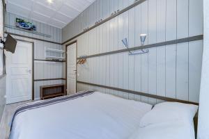Small Double Room room in Aurora Apart Na Pochtamtskoy