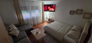 Melody Apartment Kutina