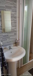 Serene 3-Bedroom House Rental Near Sun City Resort