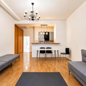 Spacious 67m2 Apartment in Karlín - Quiet Bedroom