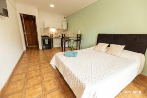 Estudio equipado a metros de Boulevard Galvez
