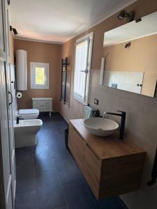 Villa Gopal surrounded by nature, Lucca
