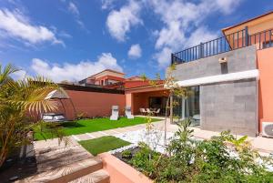 Villa Joaquin Corralejo