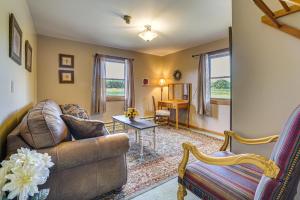 Fish, Swim & Hike! Bliss Cabin w Lake Access