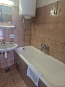 Studio apartman Bašelak, Duga Uvala