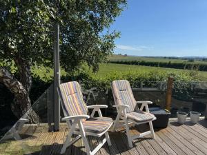 36 Ravens Nest large 3 bedroom lodge with views No sign written vans allowed on site