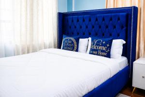 Westwind Court