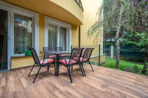 Spacious and Stylish 2BDRM near Tokuda Hospital