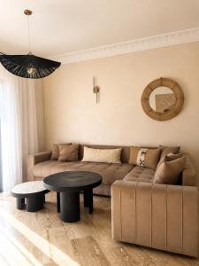 Appartement Piscine - Terrasse - Patios et jardins