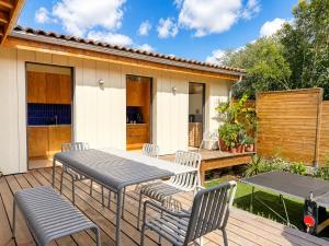 House for 10 people - private garden - AC
